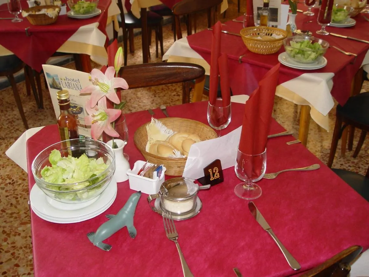 Hotel Lariana Rivazzurra Di Rimini Italia