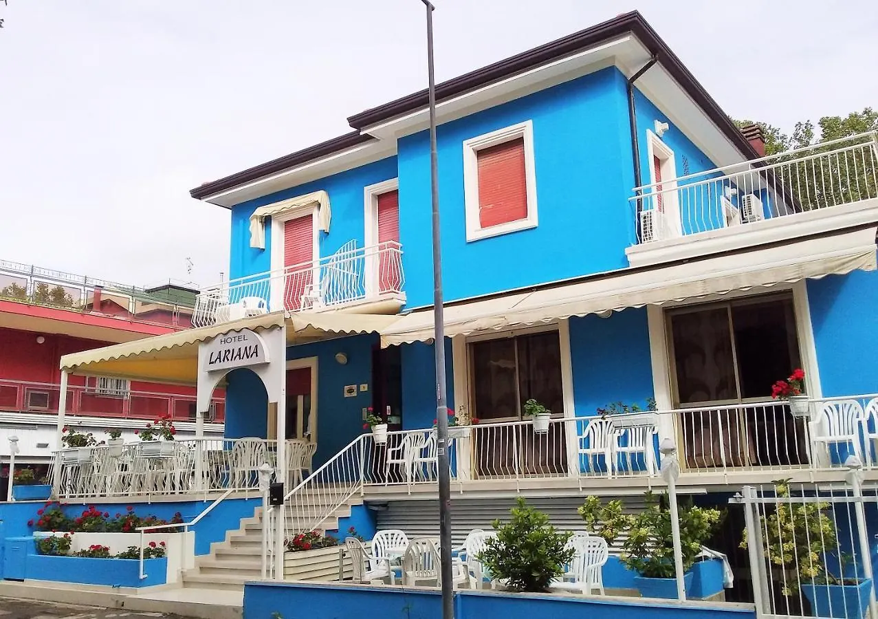 Hotel Lariana Rivazzurra Di Rimini