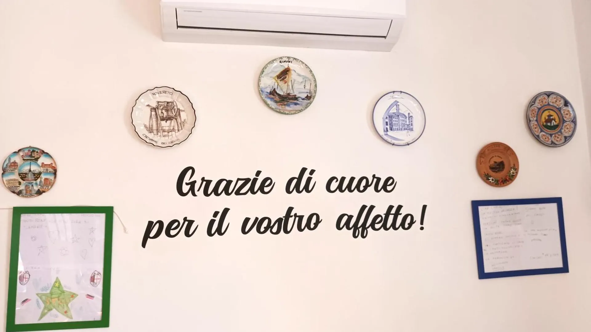 Hotel Lariana Rivazzurra Di Rimini 2*,