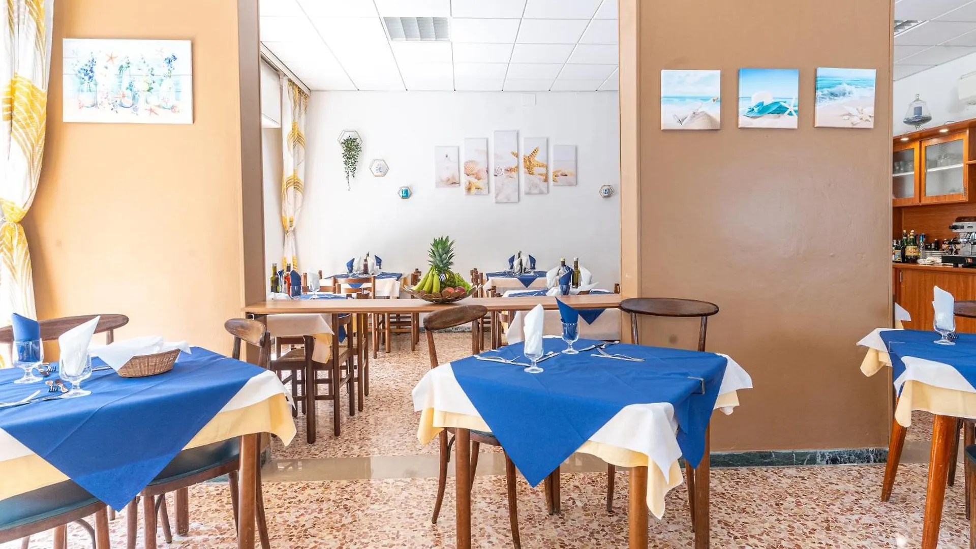 Hotel Lariana Rivazzurra Di Rimini