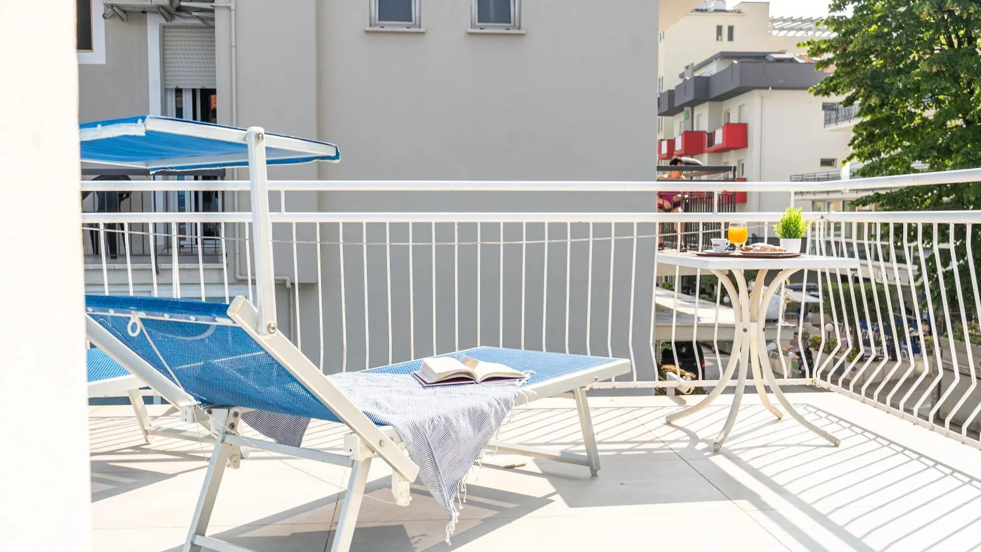 Hotel Lariana Rivazzurra Di Rimini